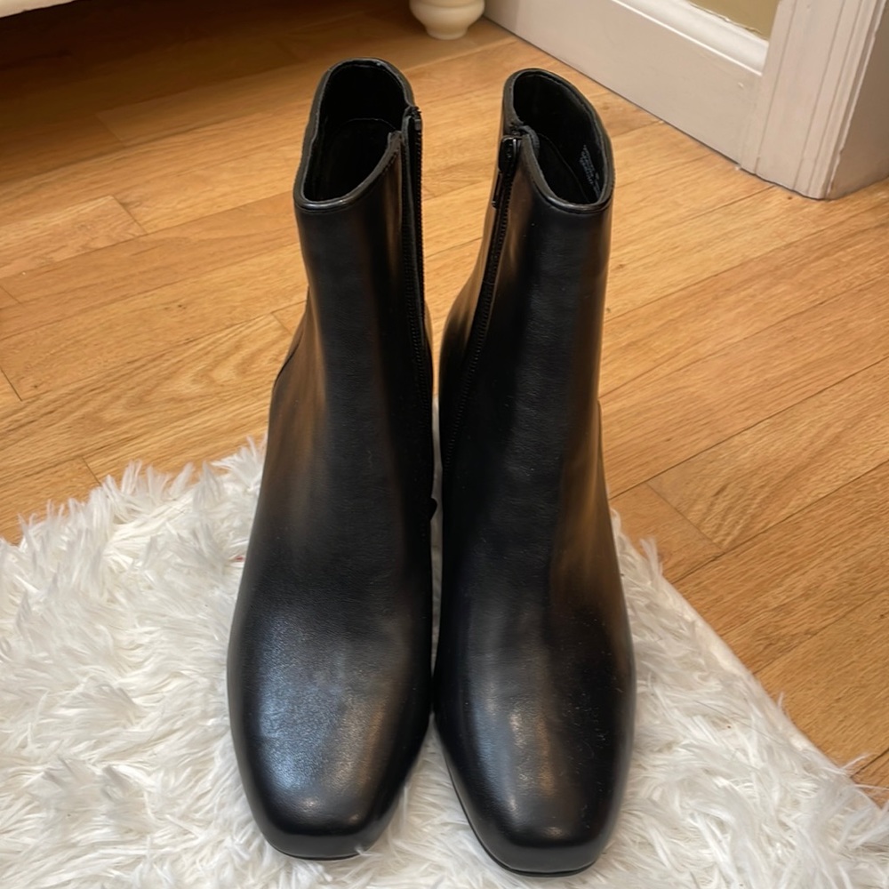 Steve Madden booties